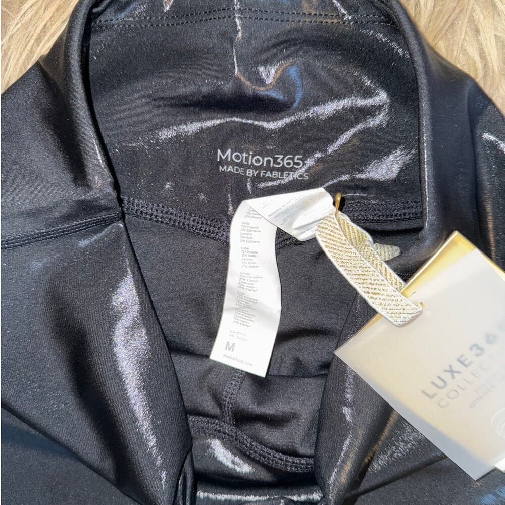 New Fabletics Anywhere Motion360 HW Shine Legging Black size M - Picture 6 of 9